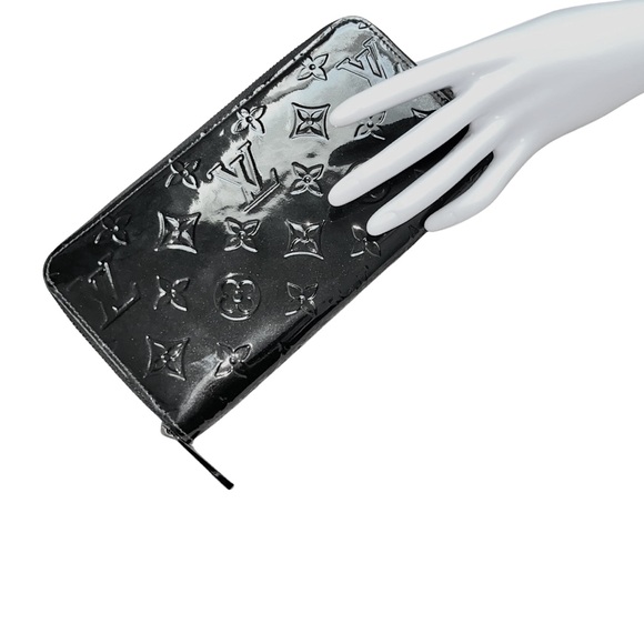 🖤 Louis Vuitton Black Monogram Vernis Zippy Wallet - Picture 5 of 8